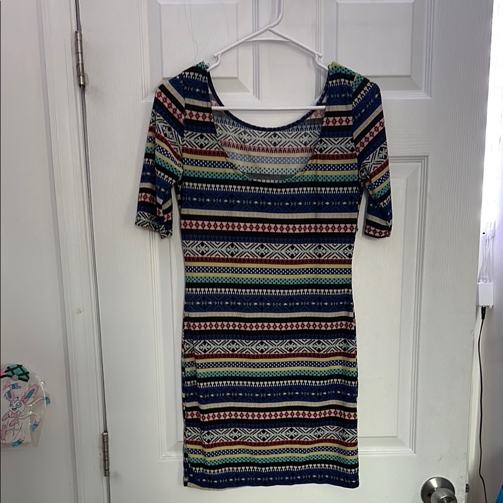 Tribal Aztec Bodycon Mini Dress – Scoop Neck, Short Sleeve, Size Small